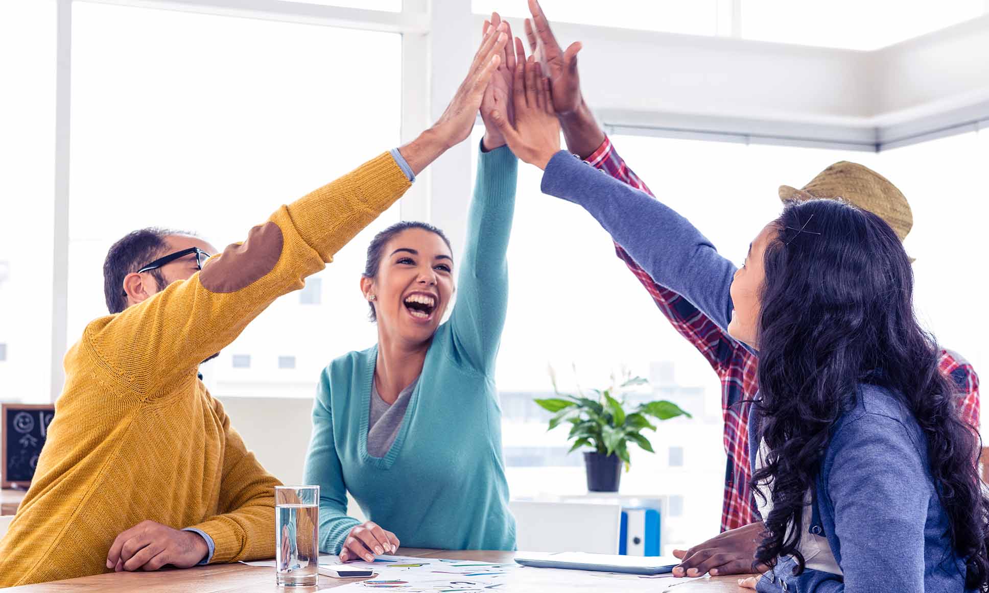 Día del Trabajo: el impacto de las personas que hacen posible la reinserción financiera